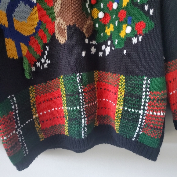 Rafella Vintage Handknitted Christmas Bear Sweater Size Medium - Picture 5 of 10